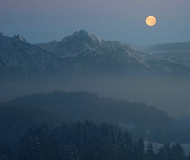 moon and mountain